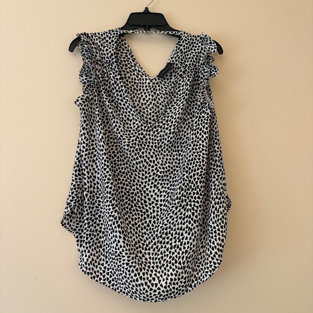 Premise Heart Print Sleeveless Blouse Large Black White Ruffle V Neck Top